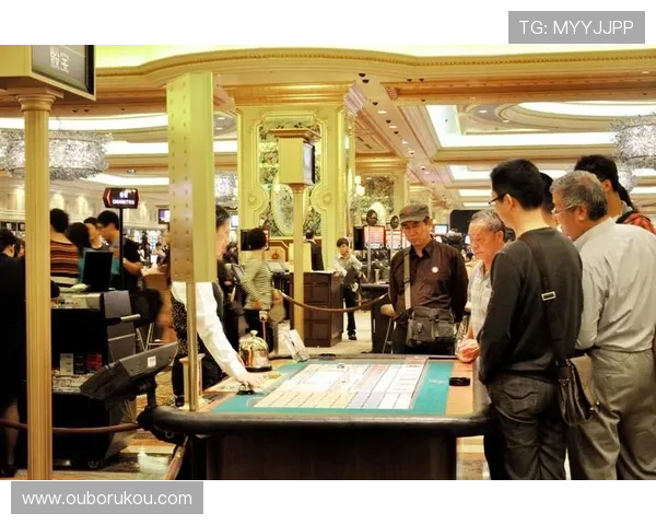 澳门大中华赌场:体验专业的博彩技巧培训与丰富的娱乐项目 澳门大中华赌场:体验专业的博彩技巧培训与丰富的娱乐项目